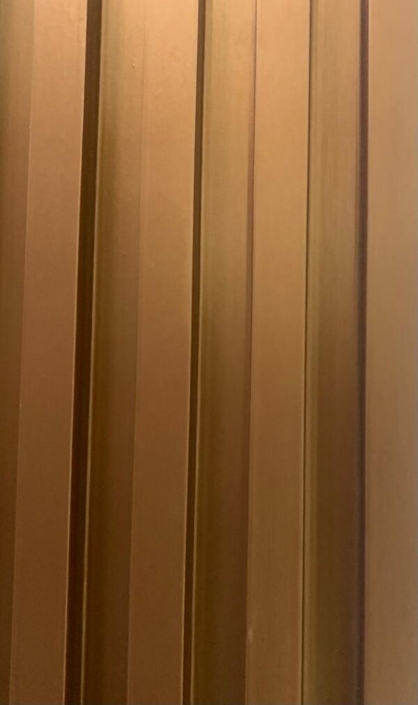 Flutted panel (FFA 7650)